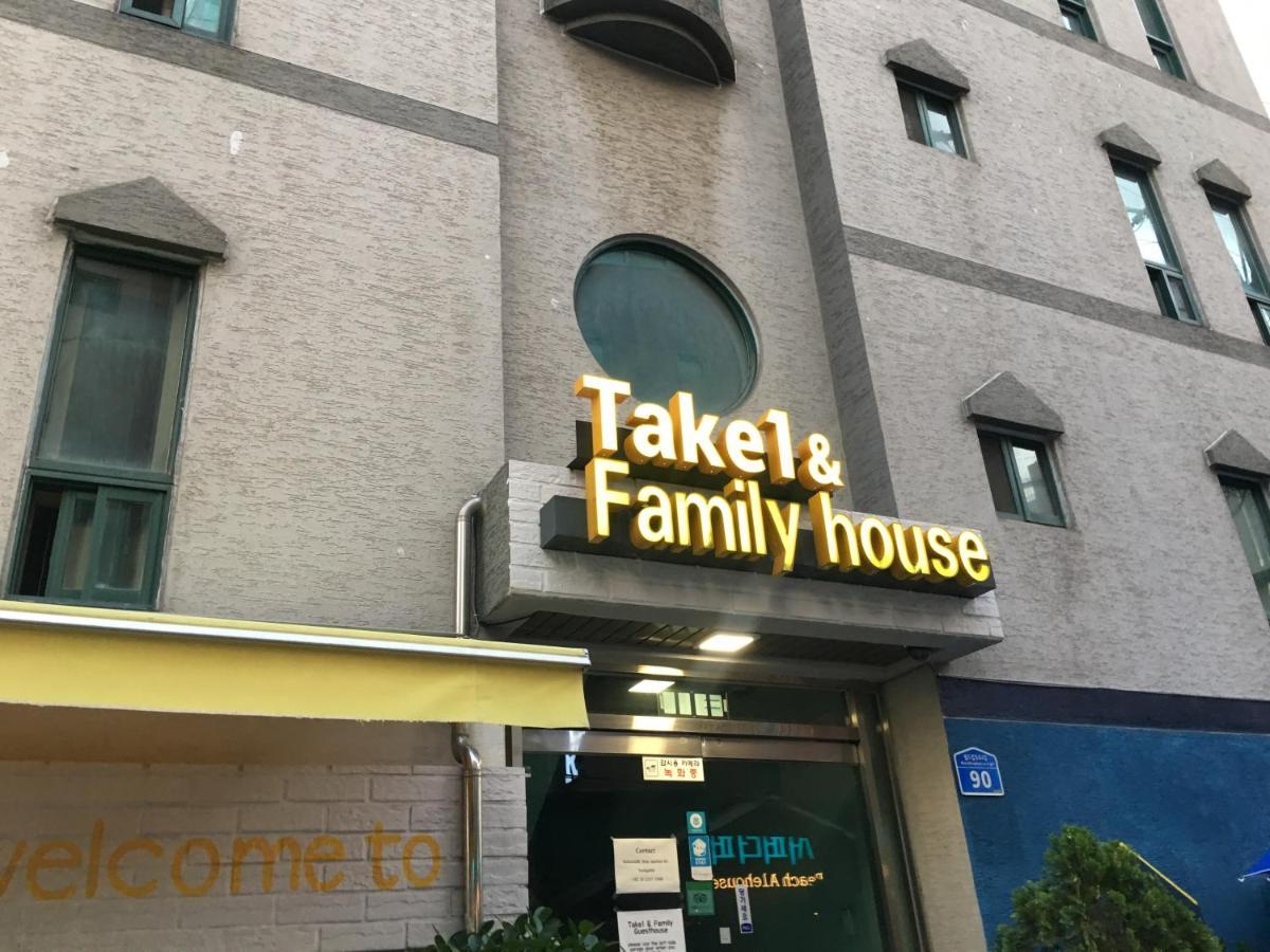 Take 1 Guesthouse Hongdae Seoul Exterior photo