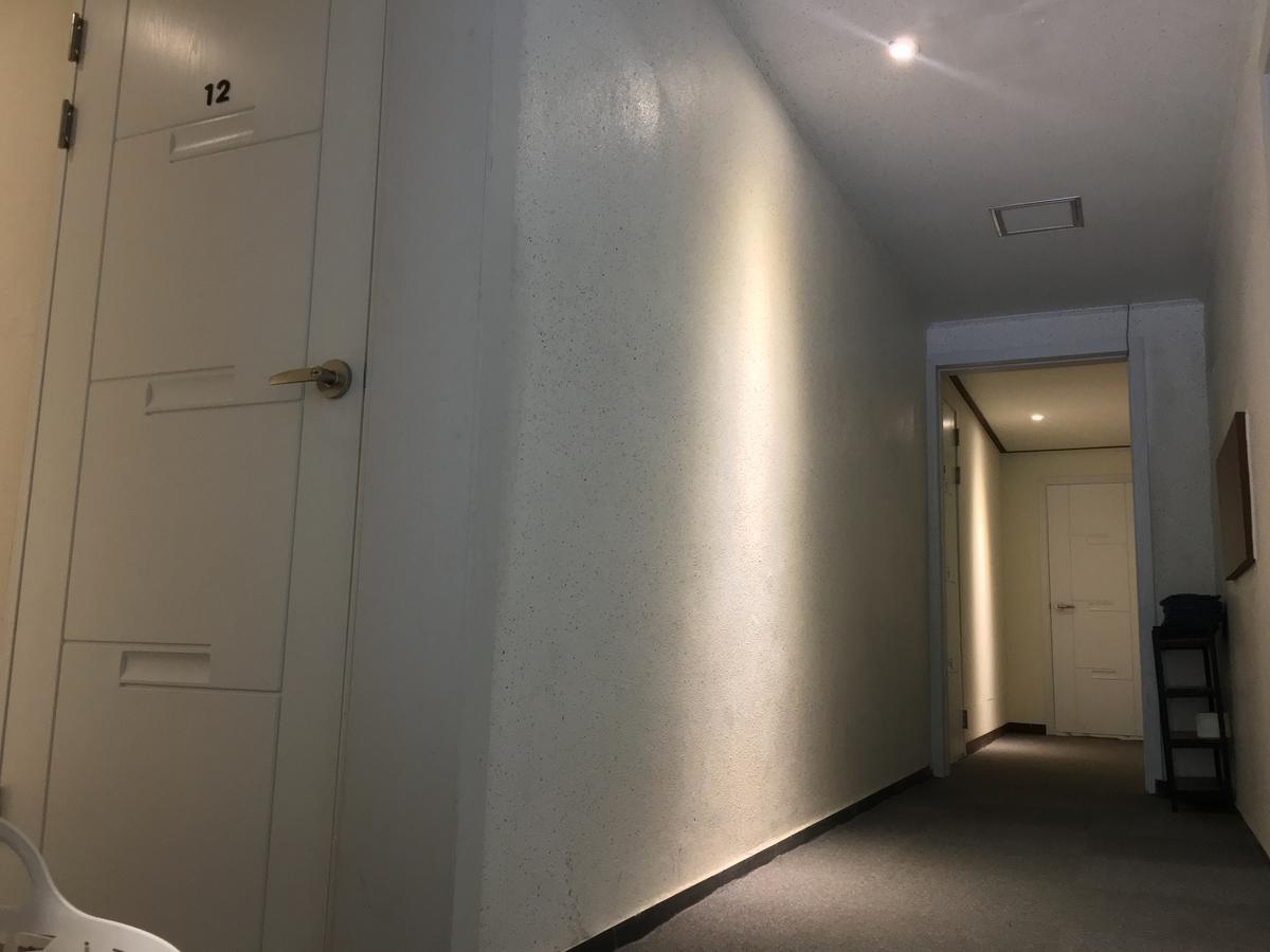 Take 1 Guesthouse Hongdae Seoul Exterior photo